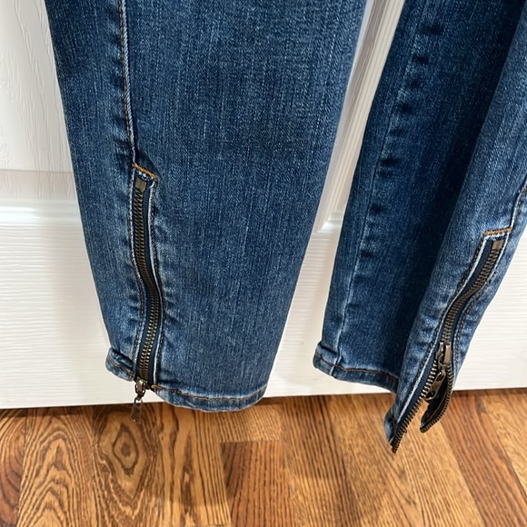 Guess Jeans Jumpsuit Halter Neck Low Back Cargo Faded Navy gently used - Picture 4 of 9